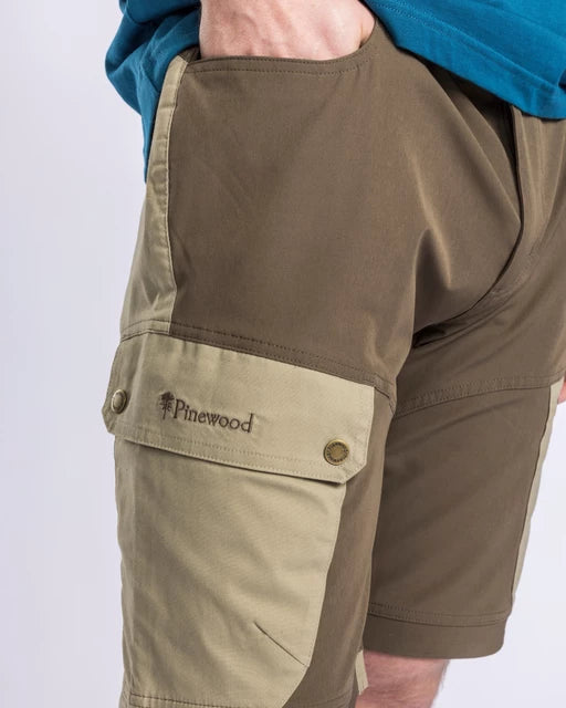 Pinewood Finnveden Trail Hybrid Shorts